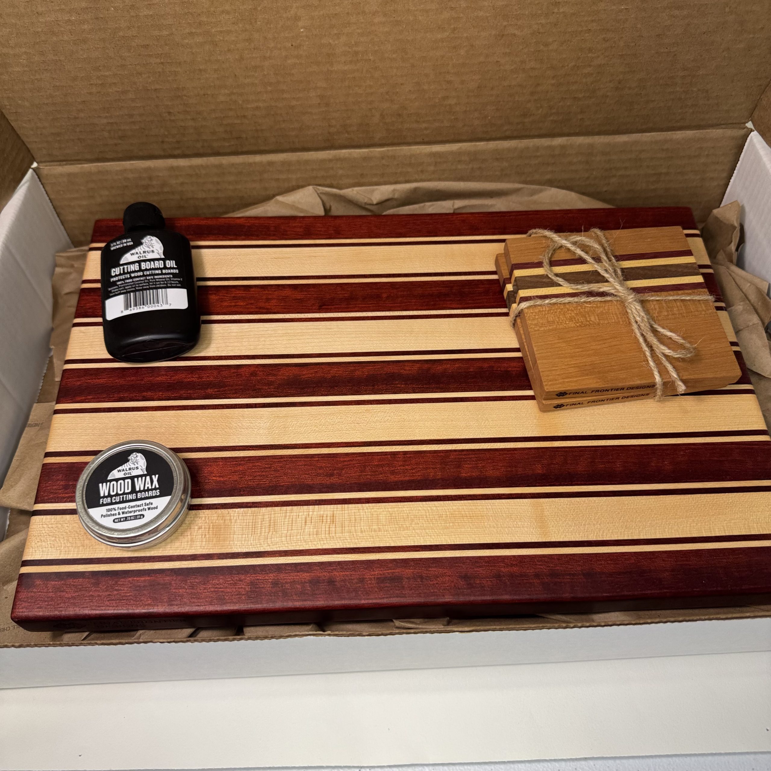 Transporter Room - Bloodwood Variant - Medium - Gift Box