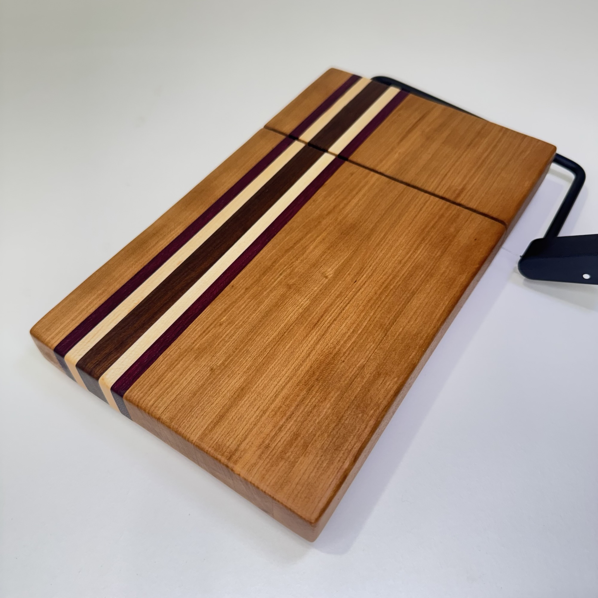 Nexus - Cherry - Cheese Slicer